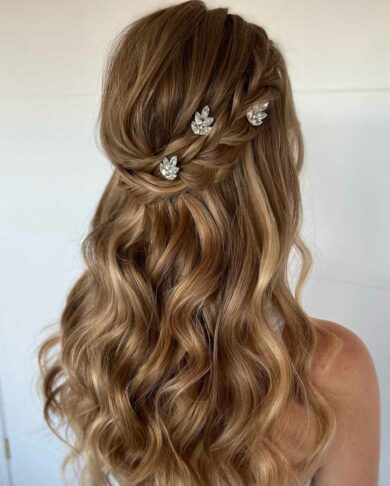 Parla Hair - Ottawa Bridal Hairstylist Kira McClenaghan - Hair Extensions Rental BFB Hair - Shade - Golden Sands Length - 18 inches