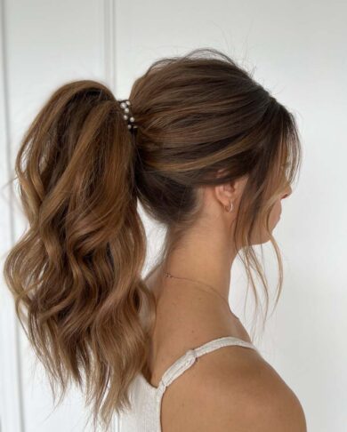 Parla Hair - Ottawa Bridal Hairstylist Kira McClenaghan - Hair Extensions Rental BFB Hair - Shade_ Brownstone Length - 18 inches